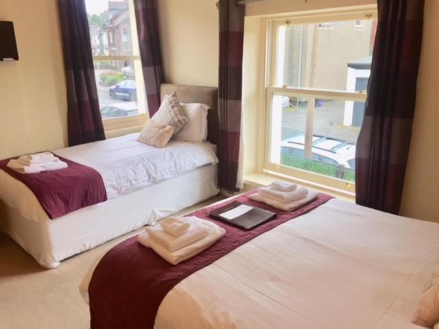 Salisbury Guest House Κέσγουικ Εξωτερικό φωτογραφία
